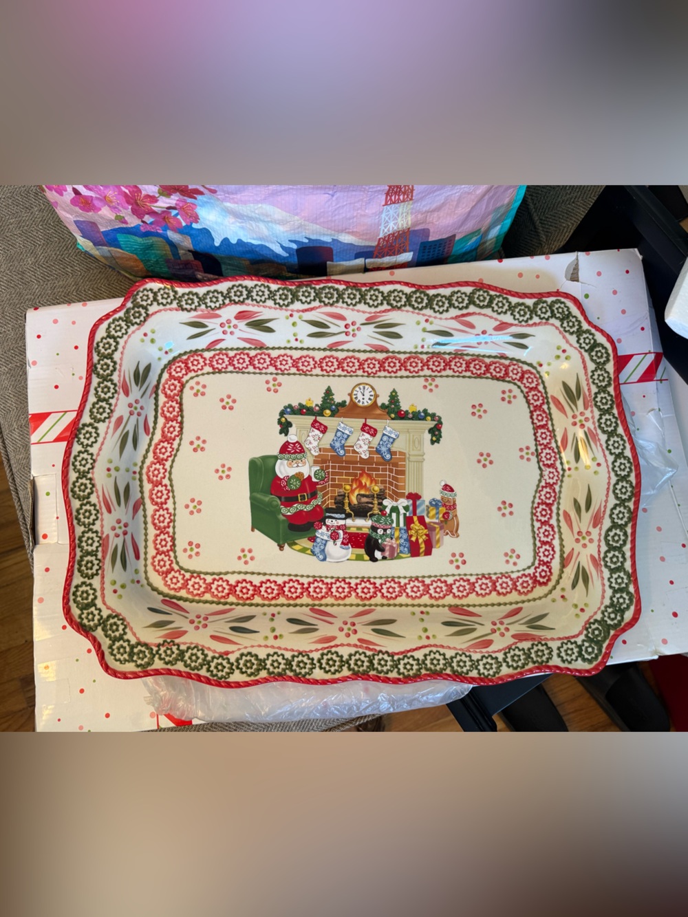 NWT Temptations Holiday Christmas Large Serving Platter Santa